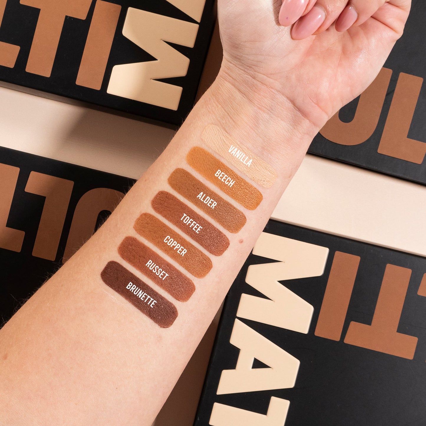 BPerfect Ultimattes Palette : Παλέτα Σκιών