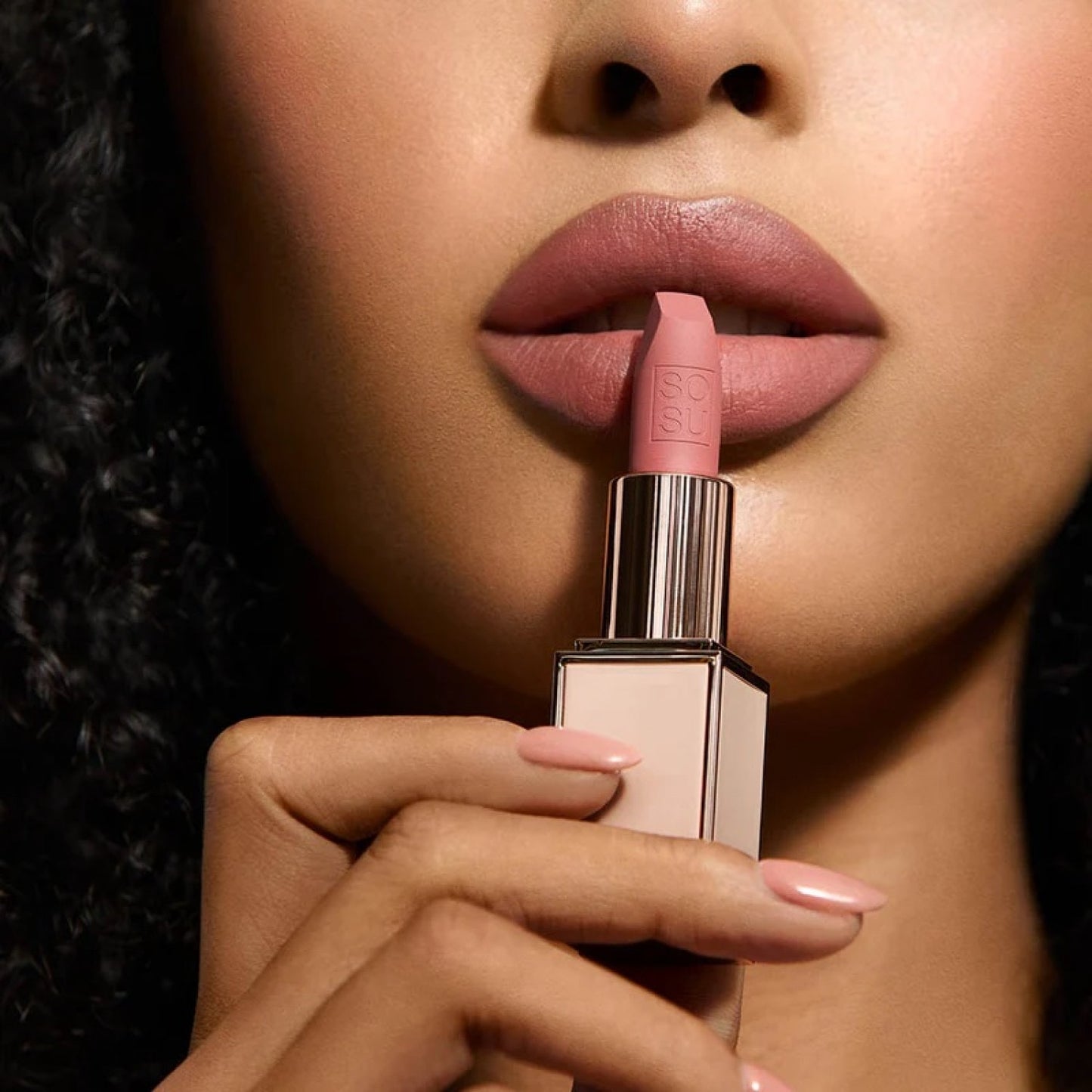 SOSU COSMETICS Matte Lipstick : Κραγιόν Χειλιών