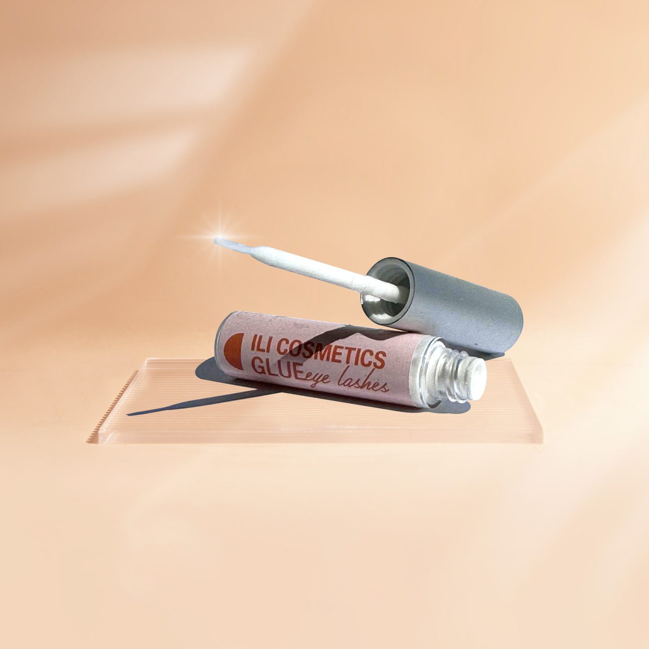 ILI COSMETICS Eyelash Glue : Κόλλα Βλεφαρίδων